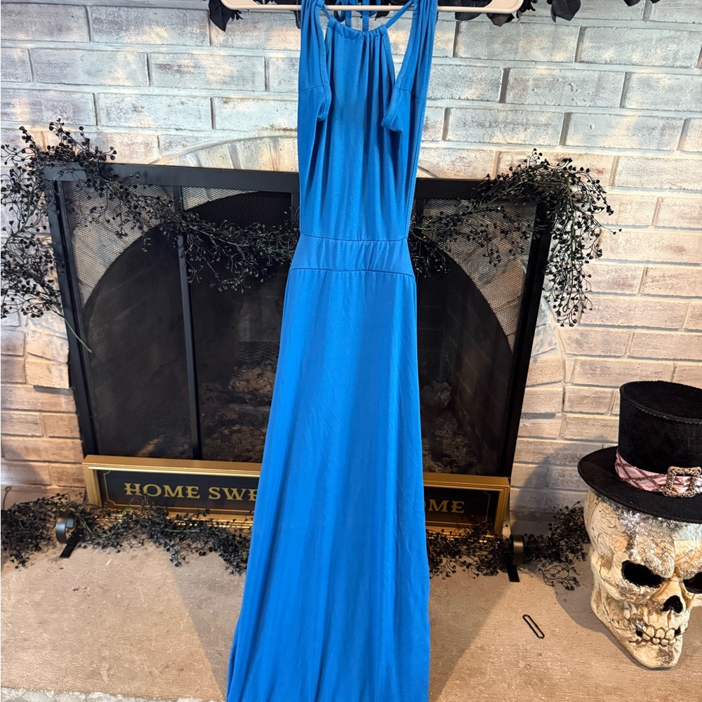 Elegant Blue Maxi Dress